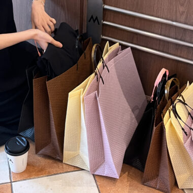  Custom Printed Fashion Non Woven Tote Bags for Clothes & Gift Wrapping