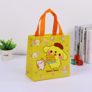 Sanrio Cartoon Non-Woven Tote Bags for Kids Gift Packaging & Wholesale